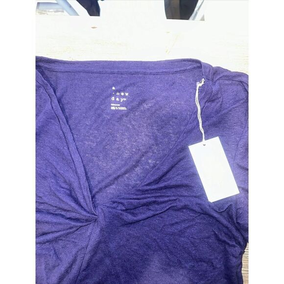 Women's Short Sleeve V-Neck Linen T-Shirt - A New Day Navy Medium. NWT. F - Picture 2 of 7